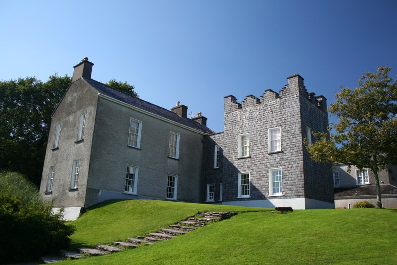 Derrynane House / Teach Dhoire Fhionáin