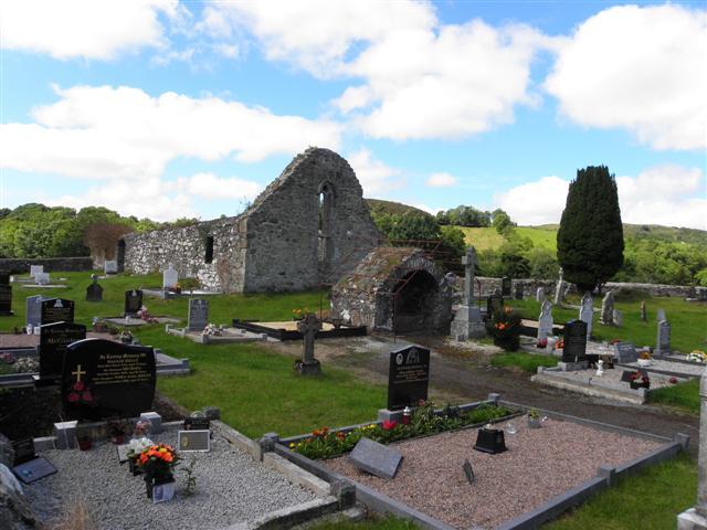 Stackarnagh Abbey Graveyard